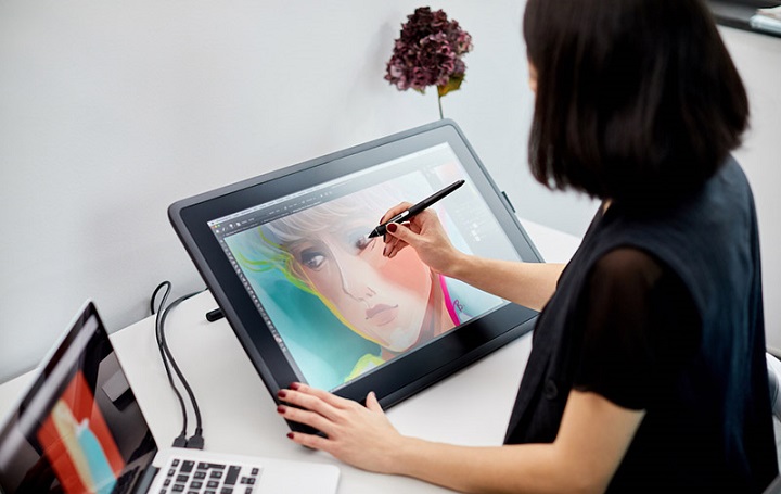 Wacom_Cintiq_22_display_drawing_tablet